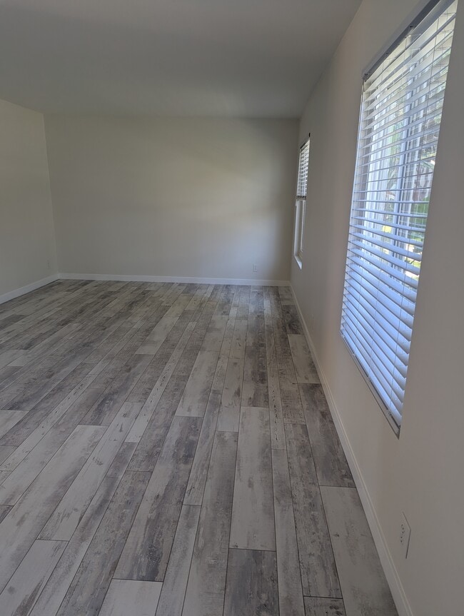 living room - 8195 Eastport Dr