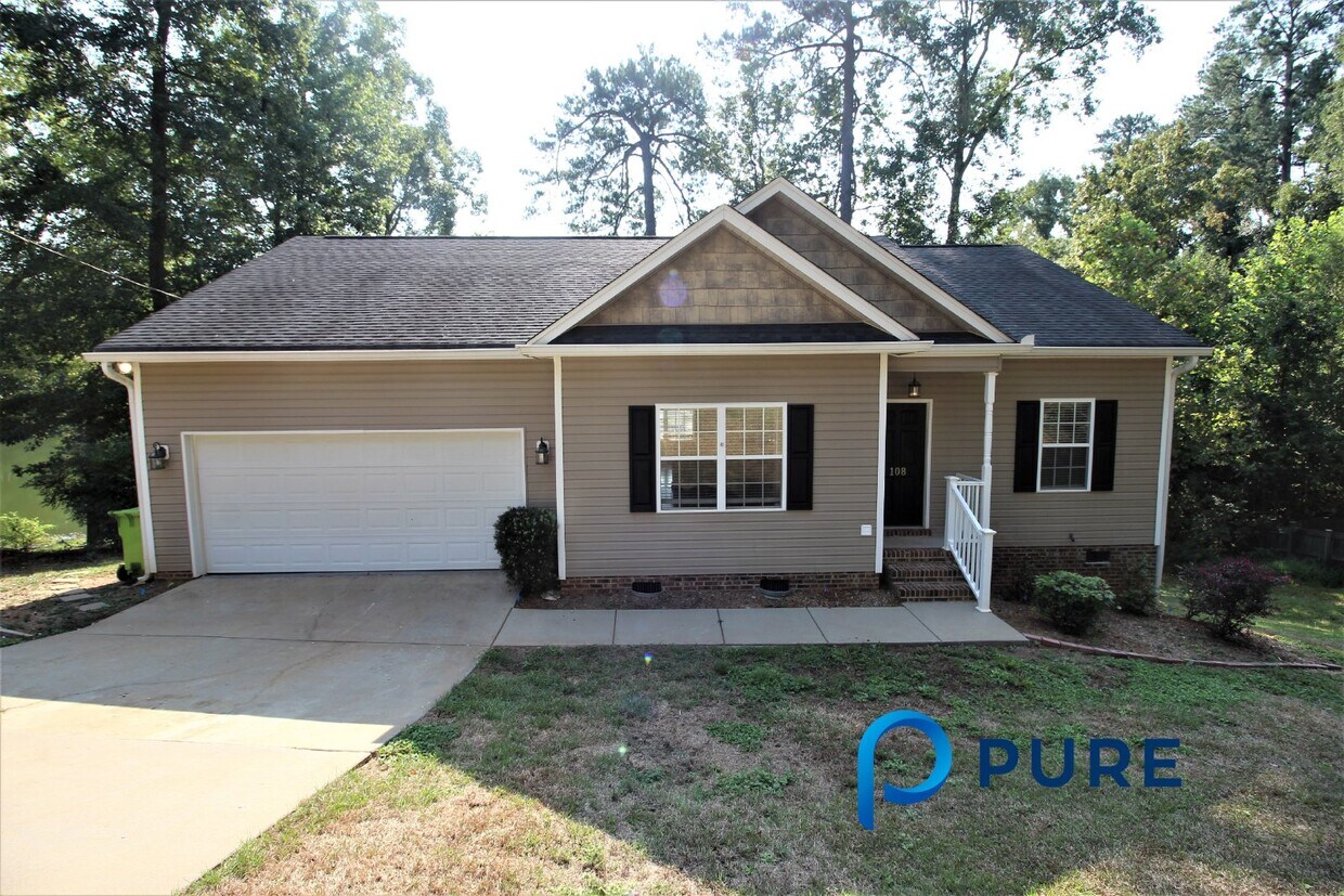 108 Meech St, Columbia, SC 29210 Room for Rent in Columbia, SC