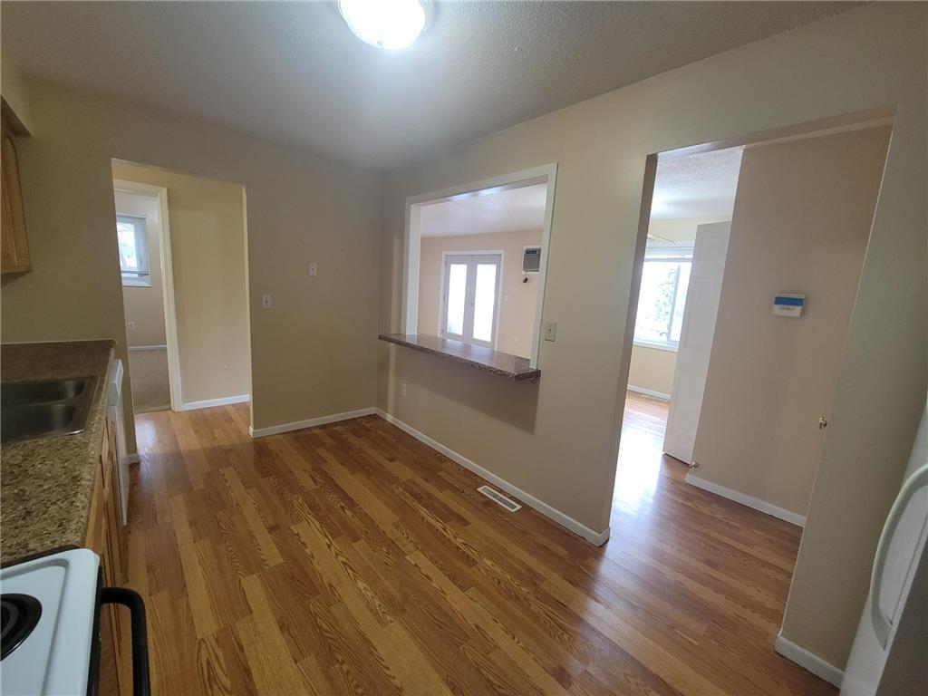 896 Wescott Square Unit 103, Eagan, MN 55123 Room for Rent in Eagan