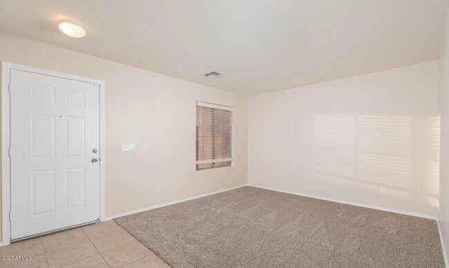 Building Photo - 11877 N 156th Ln