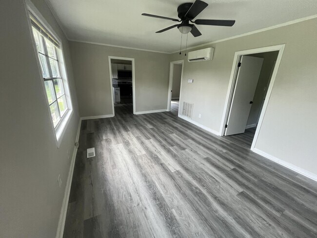 Foto del edificio - 2903 Skyline Rd