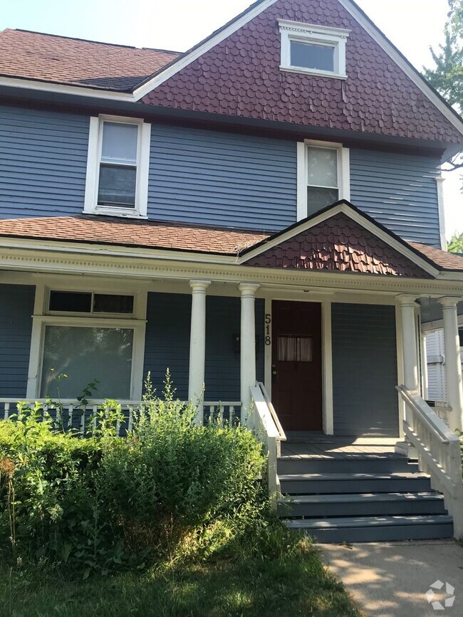 Building Photo - 518 Washtenaw Ave
