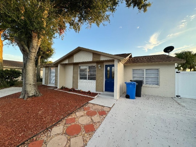 Photo - 10204 Bellhurst Ct House