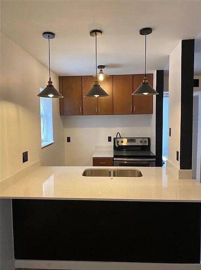 Foto del edificio - 9520 Royal Ln
