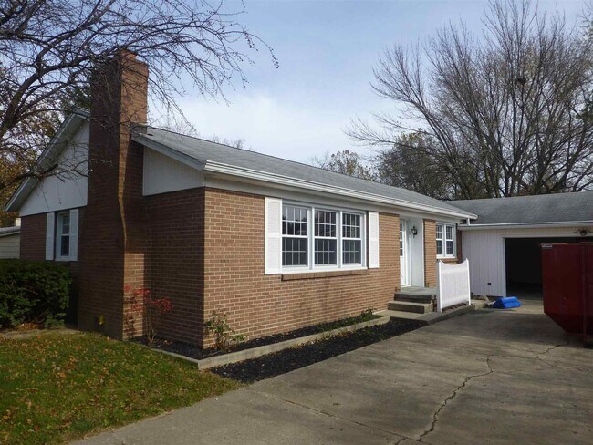 Foto del edificio - 108 Ivy Hill Dr