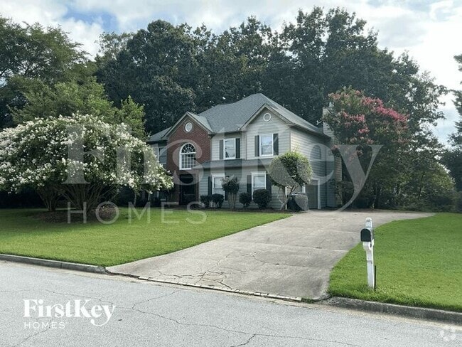 Building Photo - 1665 Burnt Oak Way NE