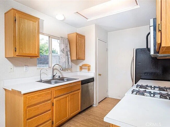 Foto del edificio - 10611 Plainfield St