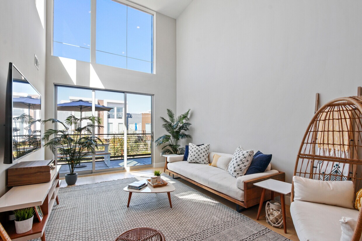 1920 S Pacific Coast Hwy Unit 312, Redondo Beach, CA 90277 Condo for