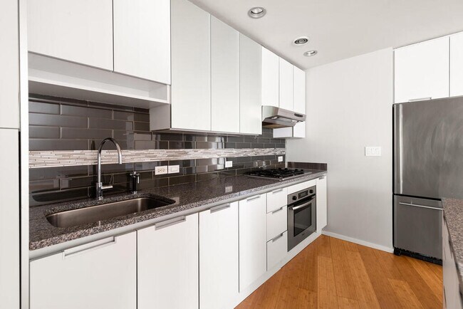 Building Photo - 141 Dorchester Ave