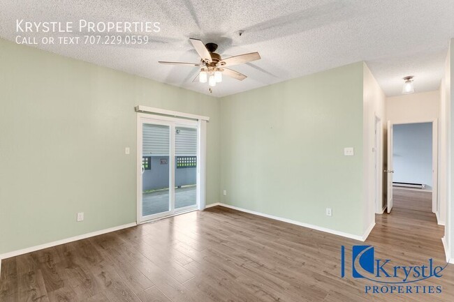 Building Photo - 1201 Glen Cove Pkwy