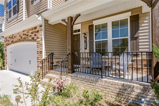 Foto del edificio - 8105 Lyman Ct