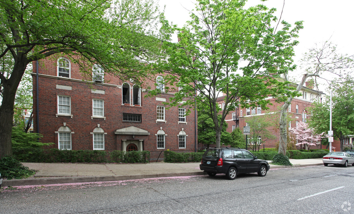 Foto del edificio - Calvert Court