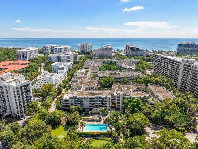 Foto del edificio - 101 Crandon Blvd