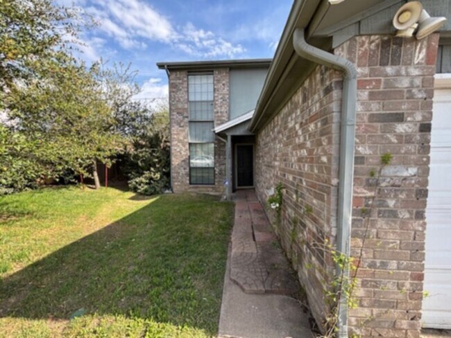 Foto del edificio - Cute 3 bedroom Townhome in Eagle Mountain ISD
