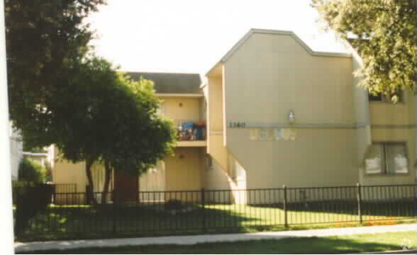 Building Photo - 1360 Tami Lee Dr
