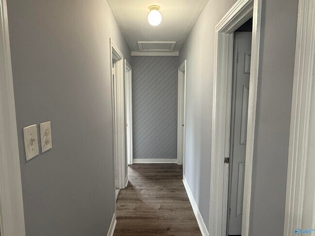 Foto del edificio - 609 10th St NW