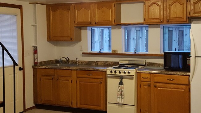 Kitchen - 14186 Gregg Neck Rd