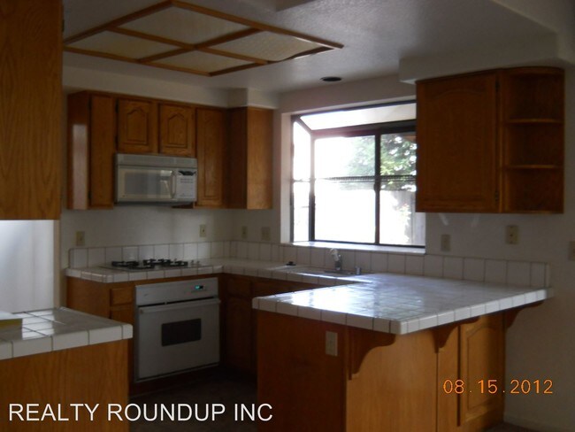 Building Photo - 5041 Felicia Way