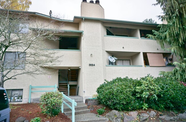 Building Photo - 3024 NE 143rd St