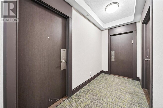 Building Photo - 7890 Bathurst St