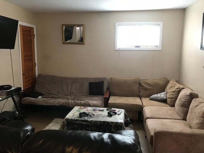 3 habitaciones - 222 Birch St