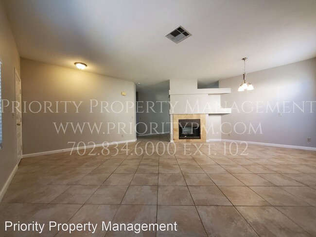 Foto del edificio - 4 br, 2 bath House - 9413 Crown Vista Ln