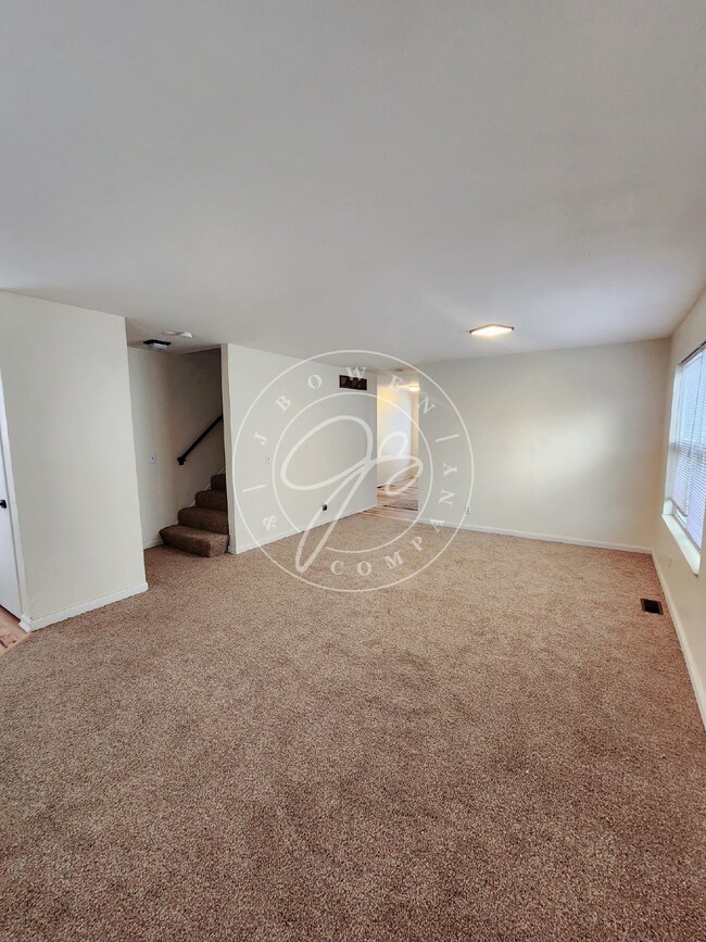 Building Photo - Charming 4-Bedroom Rental fully updated an...