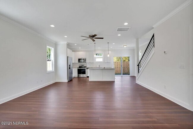 Foto del edificio - 1007 Campbell St