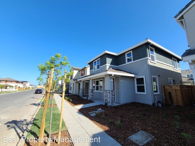 Building Photo - 4 br, 3 bath House - 118 E Vince St