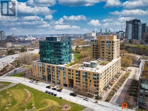 Building Photo - 250 Lett St