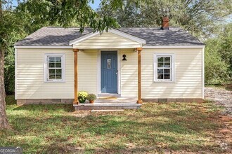 Building Photo - 638 Vickery St