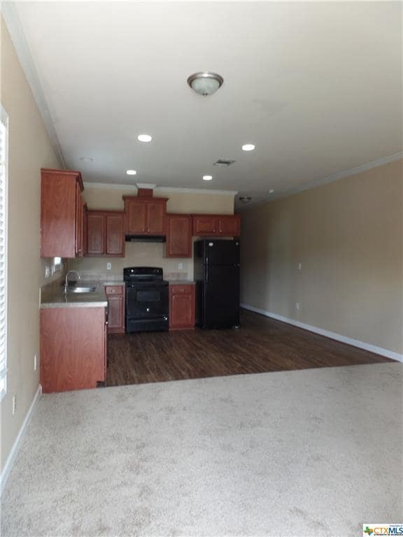 Building Photo - 201 Palmwood Dr