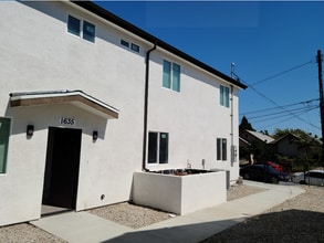 Building Photo - 1635 E 81st St