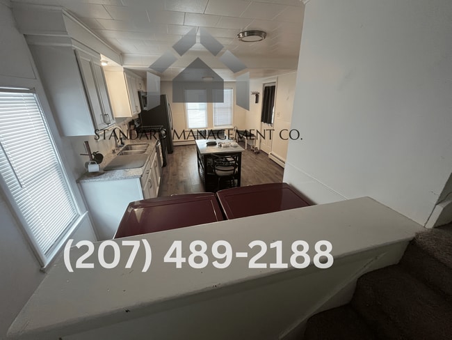 Building Photo - 3 Baker St