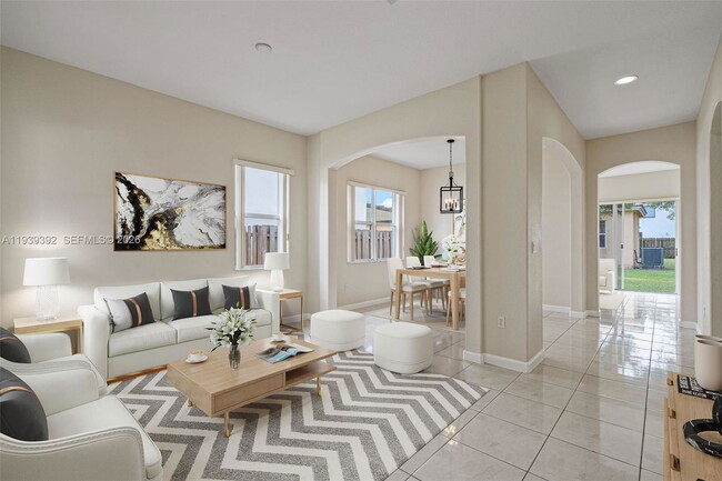 Building Photo - 1924 SE 17th Ct