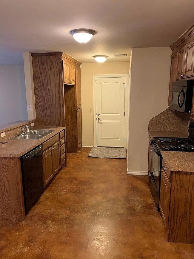 Foto del edificio - 345 Sterling Pointe Way
