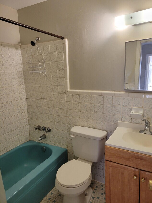 Foto del edificio - 1643 S Beltline Blvd