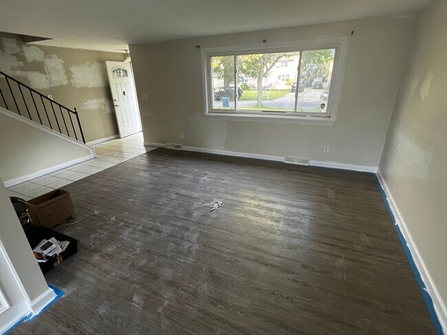 Foto del edificio - 102 Grandview Dr