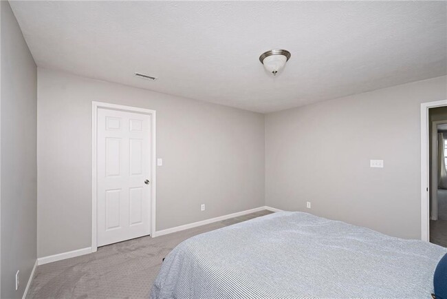 Building Photo - 15031 Tiki Trail