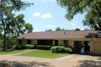 Building Photo - 1401 Mt Sharp Rd