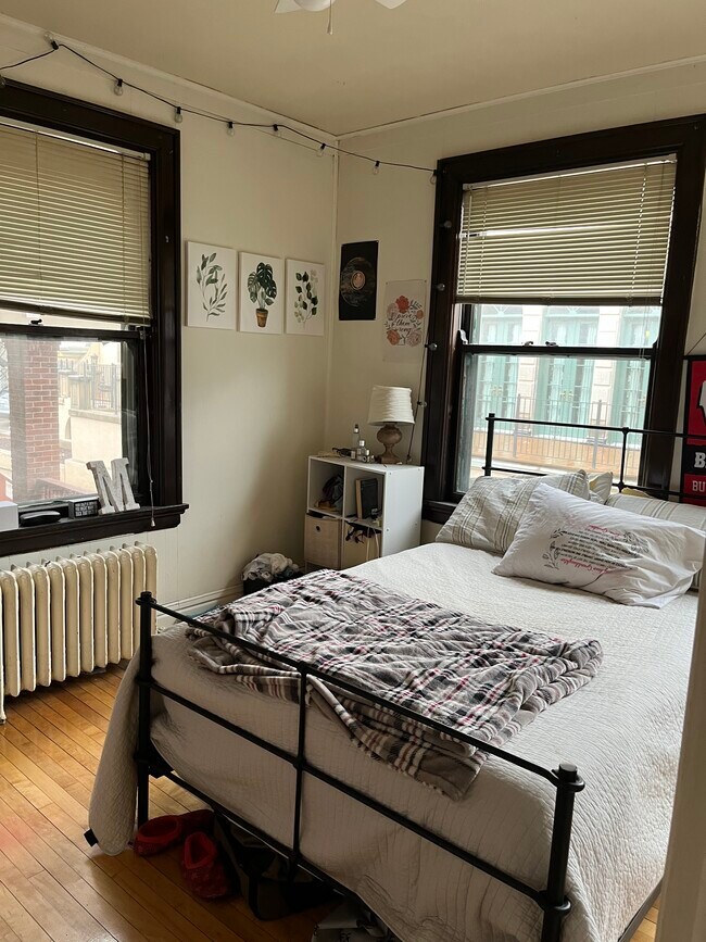Foto del edificio - 612 Howard Plz