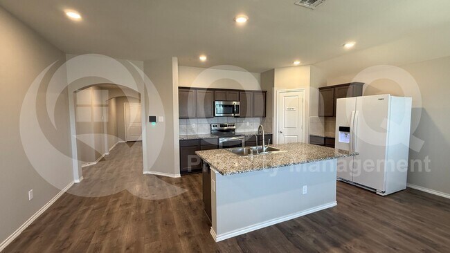 Foto del edificio - 802 Turnbuckle Ct