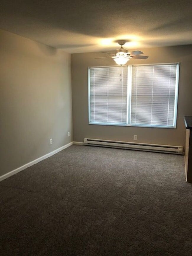 Interior Photo - Capitol Heights