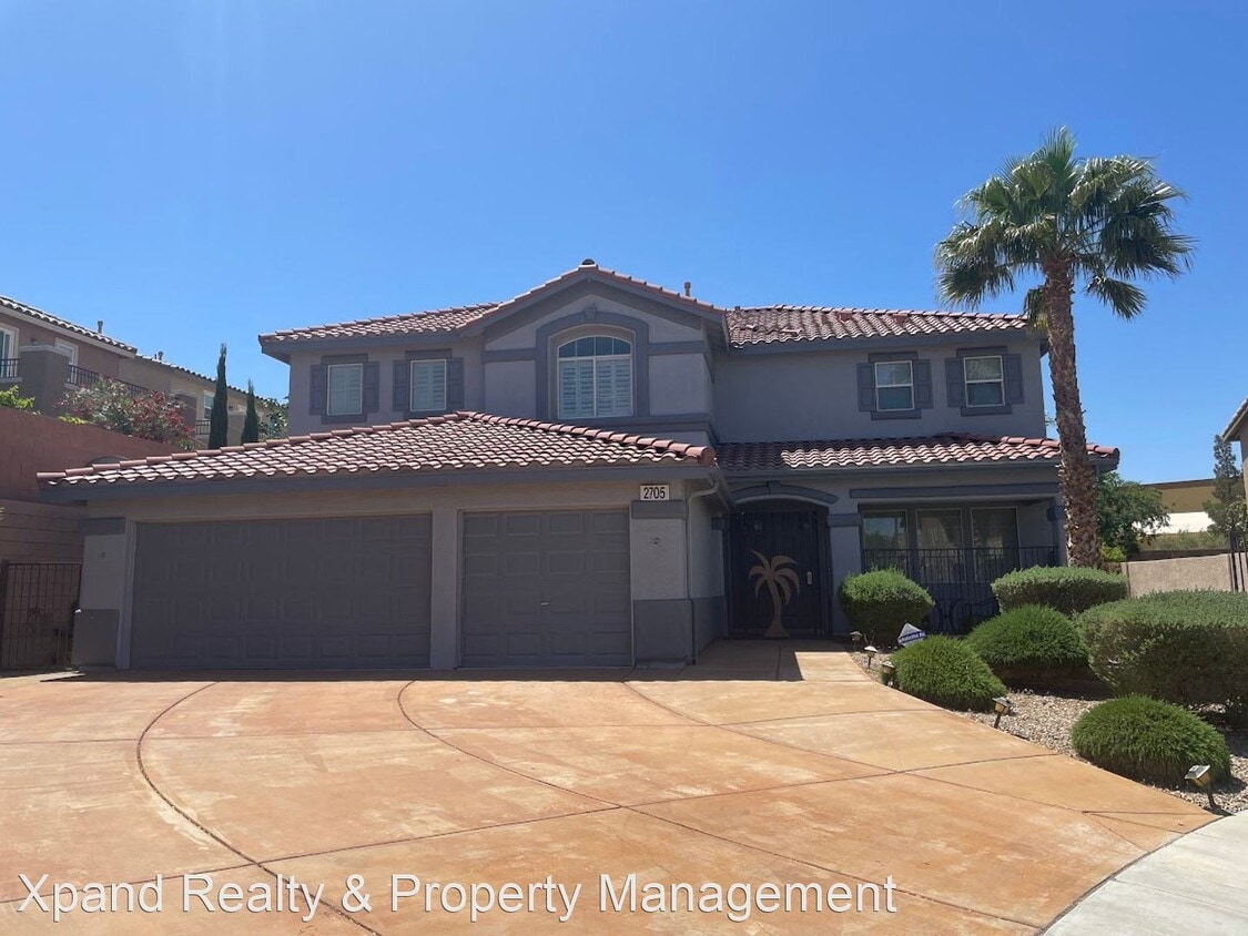 Primary Photo - 5 br, 3 bath House - 2705 Carolina Blue Ave
