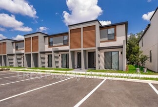 Building Photo - 3230 Sustainable Wy
