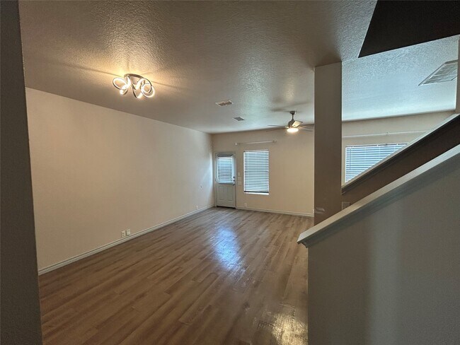 Foto del edificio - 23831 Pebworth Pl