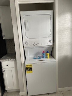 Building Photo - 2002 Gentryside Dr