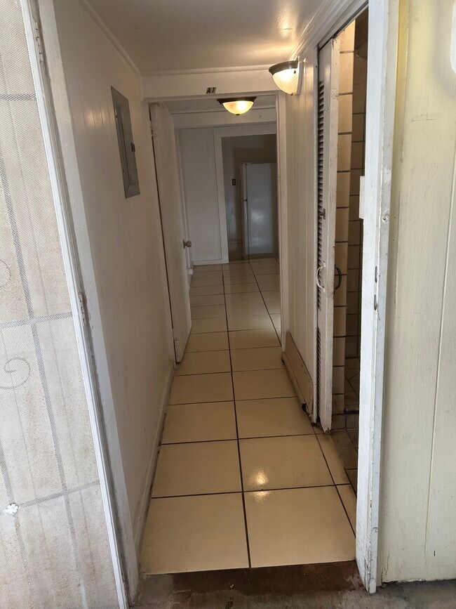 Foto del edificio - 1733 Hoe St