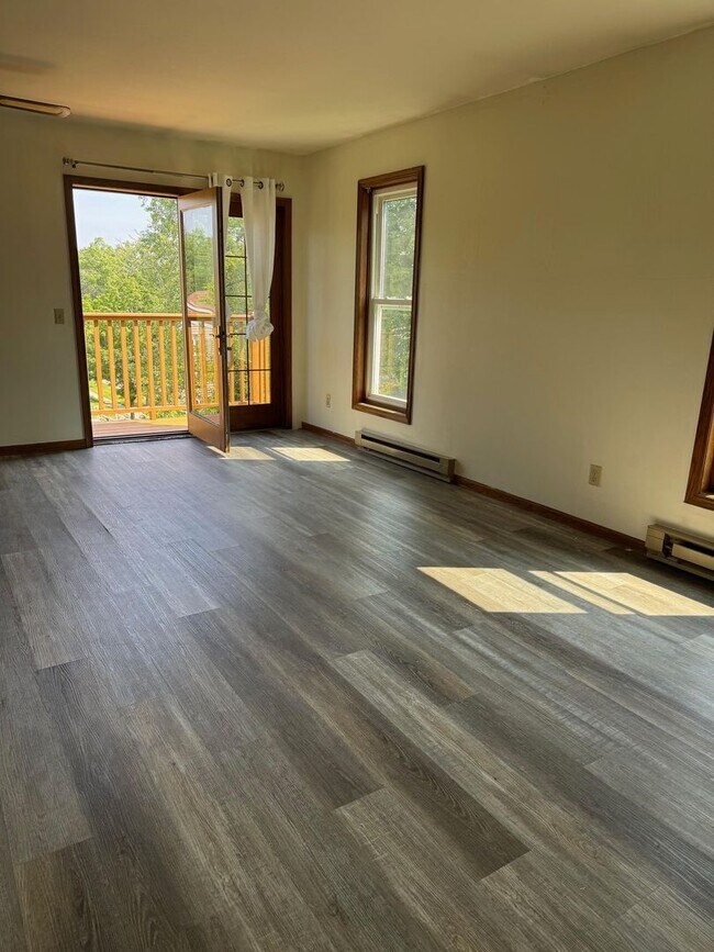 Foto del edificio - 1018 Gammon Ln