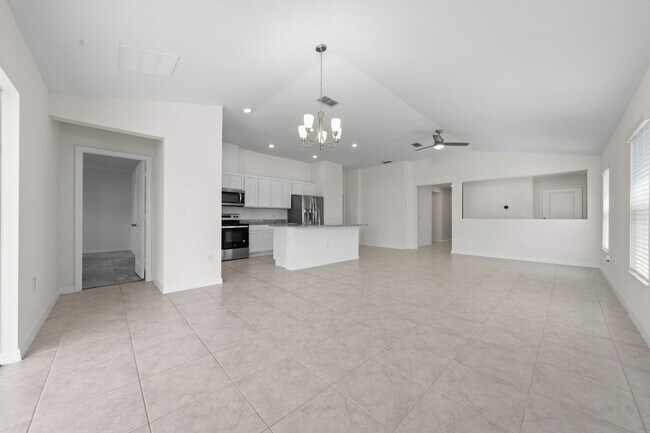 Building Photo - 9061 Oscraft Dr
